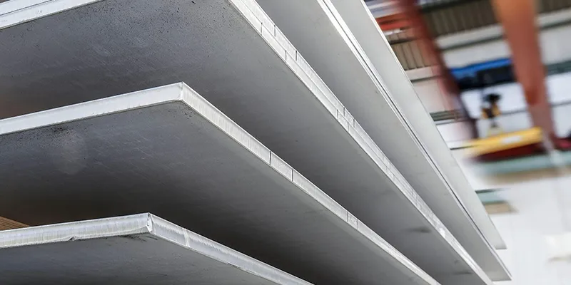 Incoloy 825 Plaka Avantajı ve Uygulamaları